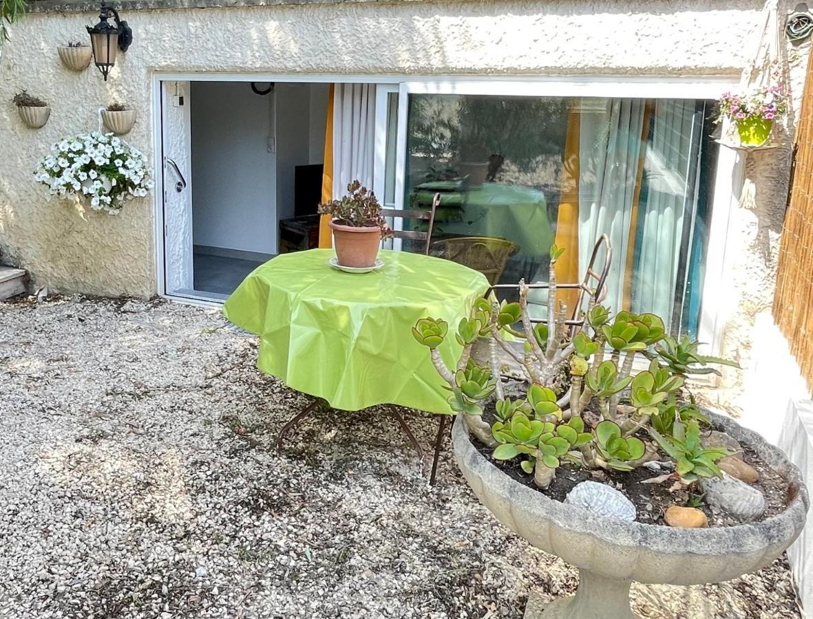Cocooning Apartamento Pujaut Exterior foto